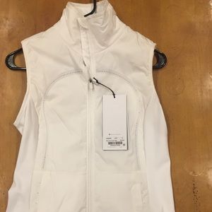 Lululemon Run for Cold Vest